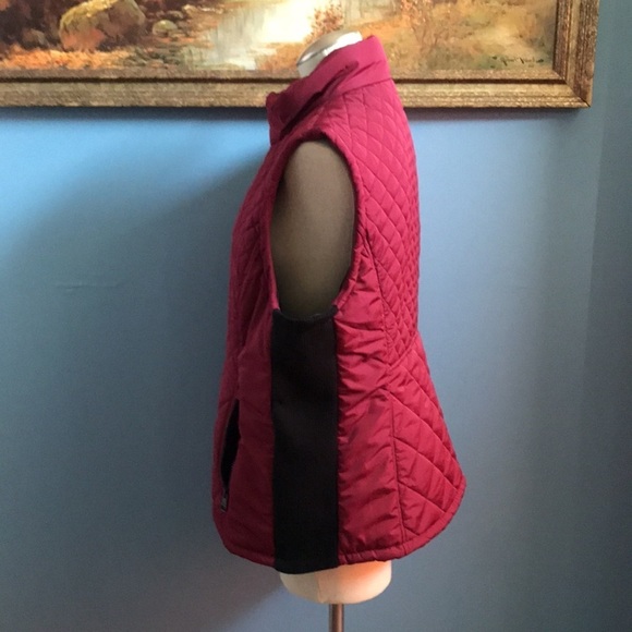 Andrew Marc burgundy and black quilted puffer zip up vest - Picture 3 of 9